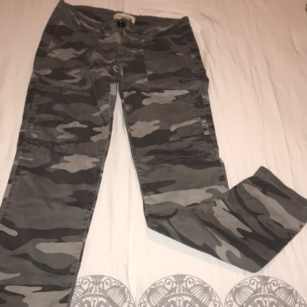 Camo pants
